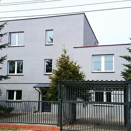Tanie Spanie Na Naramowicach- Zameldowanie Bezobslugowe - Poznań Buitenkant foto