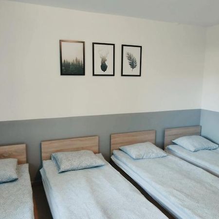 Tanie Spanie Na Naramowicach- Zameldowanie Bezobslugowe - Poznań Buitenkant foto
