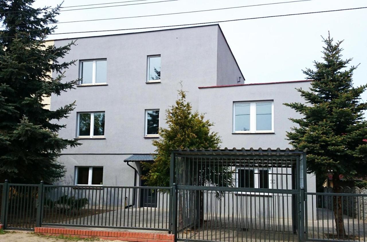 Tanie Spanie Na Naramowicach- Zameldowanie Bezobslugowe - Poznań Buitenkant foto